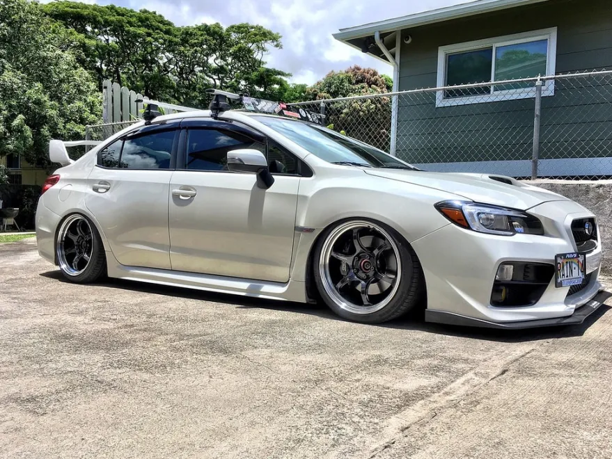 Advan RG-D2 18x9,0 +43 5-114,3 Machining & Svart Gunmetallic Fälg