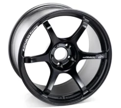 Advan RG-4 18x9.5 +25 5x112 Blanksvart Fälg