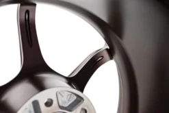 Advan RG-4 18x8 +47 5x100 Racing Brons Fälg