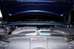 BMW E90-E93 Främre Fjäderbensstag Hardrace