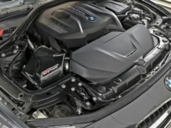 BMW 330i/430i (F3X) 2016-2020 B46/B48 MagnumFORCE Insugskit Sportluftfilter Steg-2 Pro DRY S aFe Power - Kolfiber look