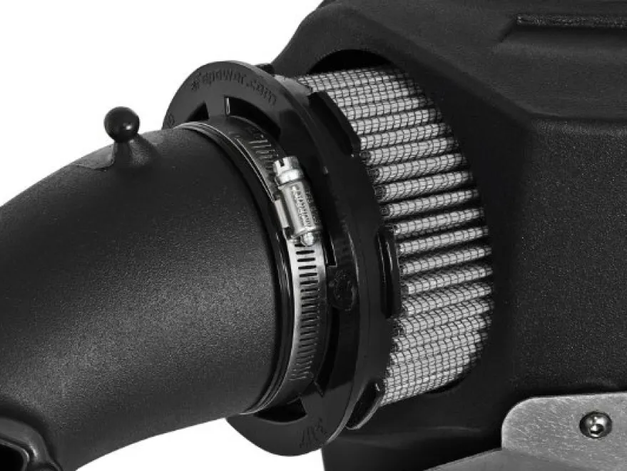 BMW 330i/430i (F3X) 2016-2020 B46 Momentum GT Pro Dry S Insugskit Sportluftfilter aFe Power