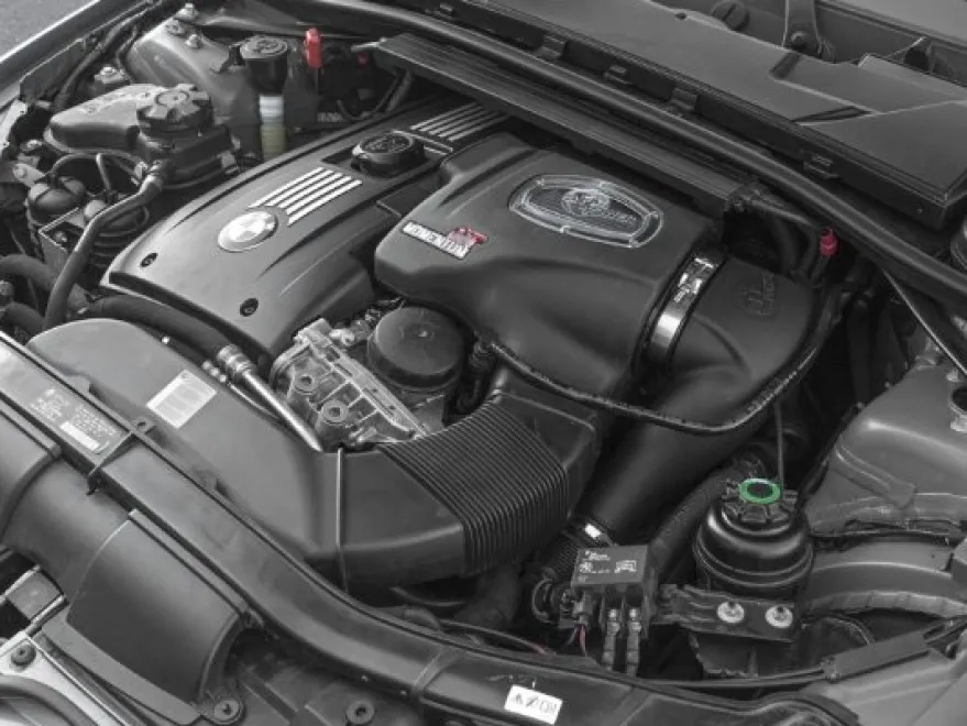 BMW 135i/1M/335i/535i 2007-2011 (E9x/E8x/E6x) Momentum Pro DRY S Insugskit Sportluftfilter aFe Power