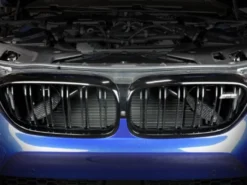 BMW M5 (F90) 2018-2023 V8-4.4L (t) S63 Momentum Black Series Luftstyrning i Kolfiber aFe Power