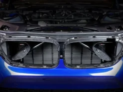 BMW M5 (F90) 2018-2023 V8-4.4L (t) S63 Momentum Black Series Luftstyrning i Kolfiber aFe Power