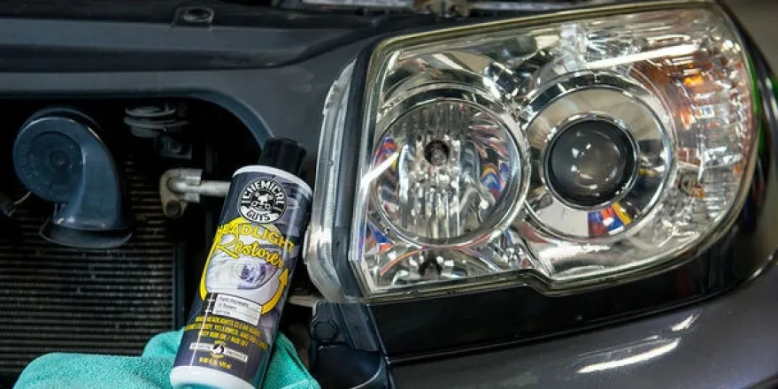Chemical Guys Strålkastarpolish ''Headlight Restorer & Protectant'' 473ml