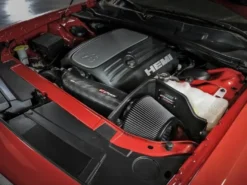 Dodge Challenger/Charger/Chrysler 300C 2011-2023 V8-5.7L HEMI Kalluftsintag Luftfilterkit Magnum FORCE Kolfiber Stage 2 Track Series Pro DRY S aFe Power