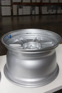Enkei RPF1RS, 18x11, 5x114.3, -10, 75mm Gunmetal Fälg