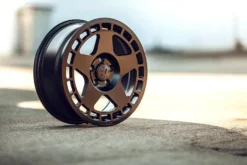 Fifteen52 Turbomac 18X8.5 ET42 5x108 Asphalt Svart 63.4 Fälg