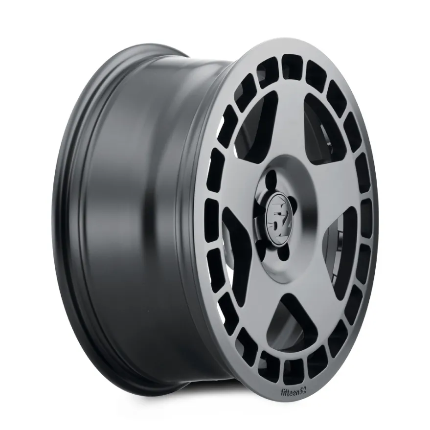 Fifteen52 Turbomac 18X8.5 ET45 5x112 Asphalt Svart 66.56 Fälg