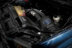 Ford F-150 2015-2020 V8-5.0L Momentum XP Pro 5R Kalluftsintag Luftfilterkit Med Svarta Aluminiumrör aFe Power