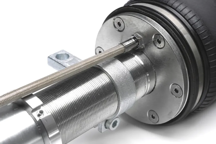 Ford / Mazda / Volvo Focus II /C-Max / Mazda 3 / C30 / S40 II / V50 / C70 II 1999 - 2014 Komplett Luftfjädring Inkl. Manuellt Styrsystem TA Technix