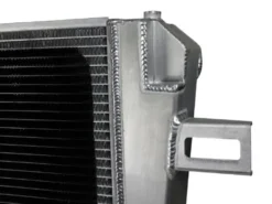GM Diesel Pick-up 2006-2010 V8-6.6L (td) LLY/LBZ/LMM BladeRunner Street Series Aluminiumkylare aFe Power