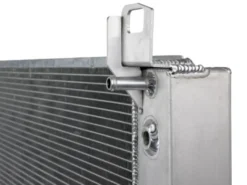 GM Gas Pick-up/SUVs V8 (GMT800/900) 1999-2013 BladeRunner Street Series Aluminiumkylare aFe Power