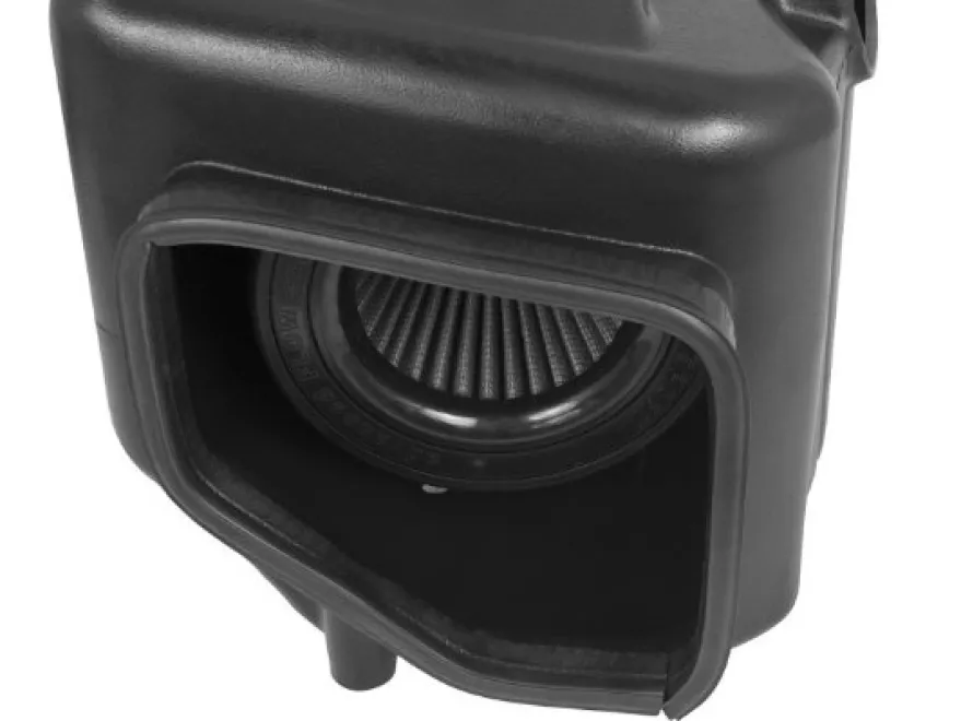 GM Silverado/Sierra 2500/3500HD 2009-2015 V8-6.0L Momentum GT Pro DRY S Stage-2 Insugskit aFe Power