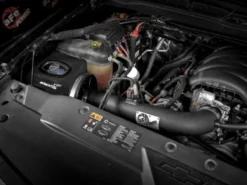 GM Trucks/SUVs V8-5.3L 2014-2018 Momentum XP Insugskit Sportluftfilter Pro 5R aFe Power