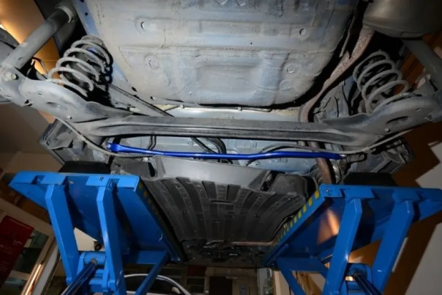 Honda FIT GK 14- Bakre Nedre Förstärkningsstag Hardrace