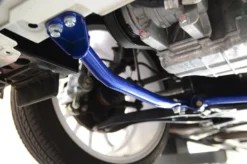 Honda FIT 14+ GK Främre Nedre Förstärkningsstag Hardrace