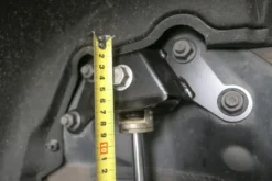 Lexus LM / Toyota Alphard vellfire 2015-2023 Liftkit Bakre Dämpare Hardrace
