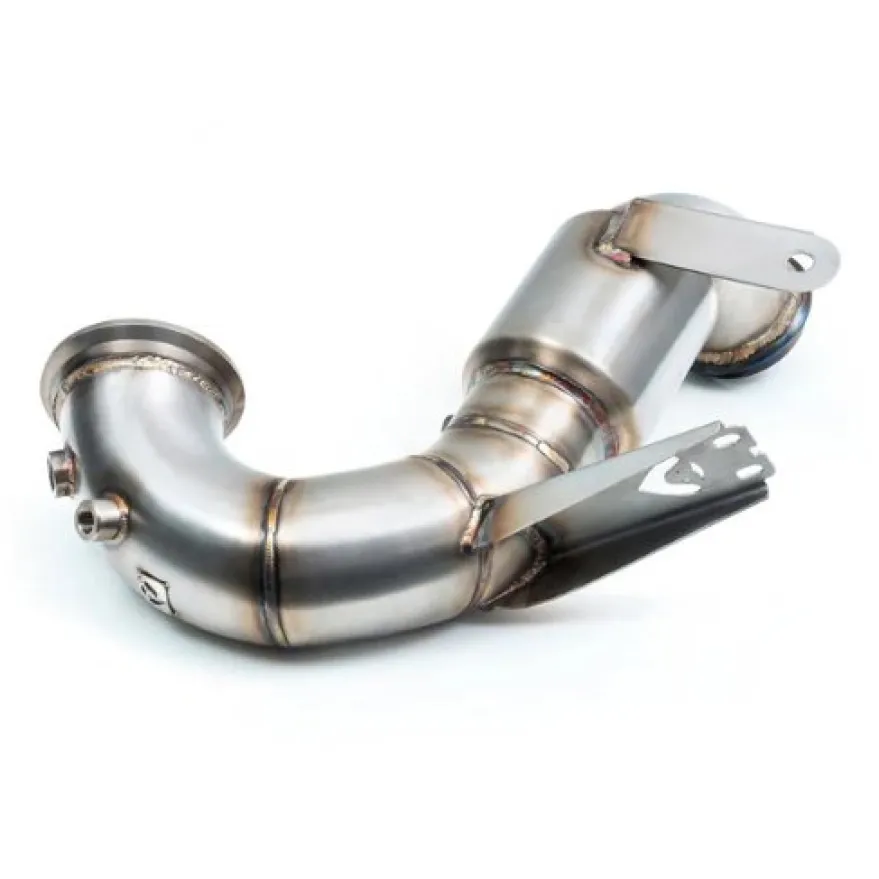 Mercedes-AMG CLA 45 S Downpipe De-Cat/Sportkatalysator Cobra Sport