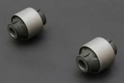 Nissan 350Z Z33 / G35 03-06 Tension-stag Bussning Hardrace