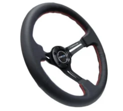 NRG Sportratt Läder med Svart Centrum / Röda Sömmar 350mm (3'' Djup)