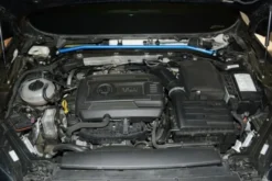 Skoda Superb 16- Främre Fjäderbensstag Hardrace