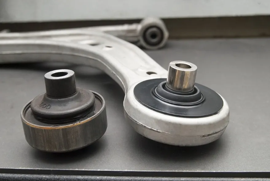 Subaru Impreza STI 07-11 / WRX/STI 14+ Främre Nedre Stag Bussning OD=76mm Hardrace