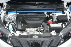 Suzuki Vitara 16- Främre Fjäderbensstag Hardrace