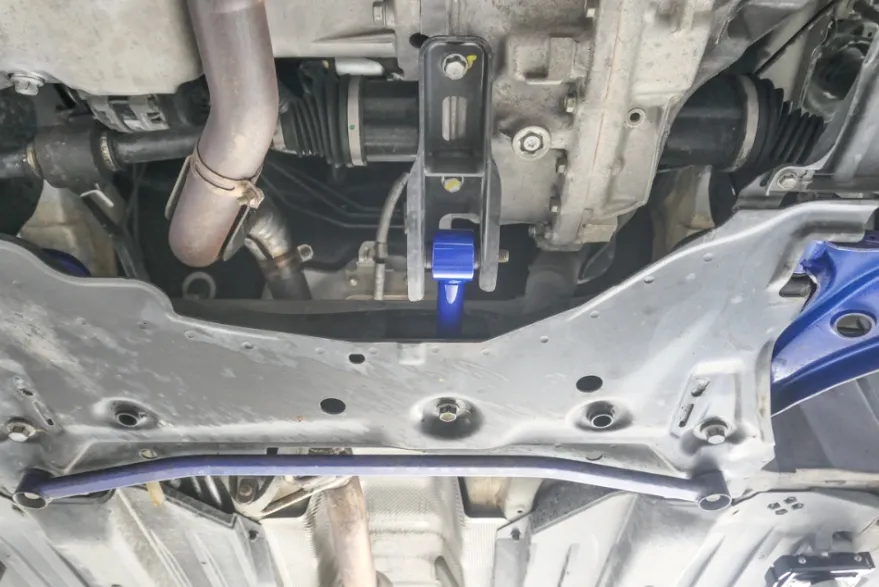 Suzuki Vitara 15- / SX4 14- Bakre Motorfäste Hardrace