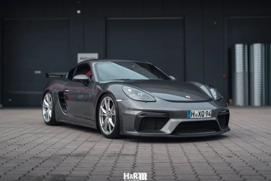 Tesla Model S Typ 002 2012+ Sänkningssats 30mm H&R