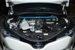 Toyota C-HR 17+ Främre Fjäderbensstag Hardrace