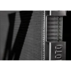 Universal Race-Ready Aluminium Aluminiumkylare V2 76cm x 38.81cm x 6.98cm Mishimoto
