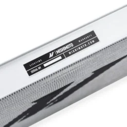 Universal Race-Ready Aluminium Aluminiumkylare V2 76cm x 38.81cm x 6.98cm Mishimoto