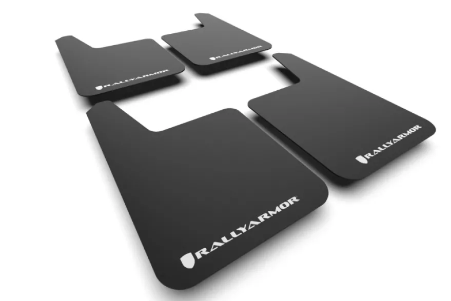 Universella Stänklappar Basic Plus Med Vit Logotyp Rally Armor