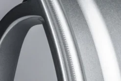A01 Flow Formed Fälg 19x8.5 5x112 ET45 Navhål 66.5mm Hyper Silver APR