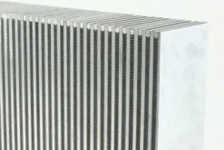 Cellpaket Intercooler (Bar & Plate) 550x350x140 (Vertikal) CSF Radiators