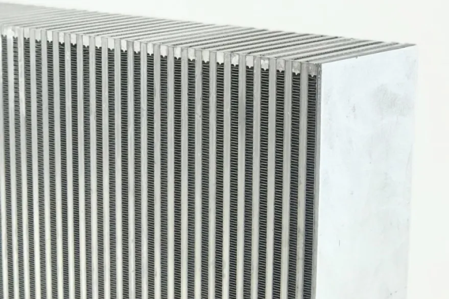 Cellpaket Intercooler (Bar & Plate) 550x350x140 (Vertikal) CSF Radiators
