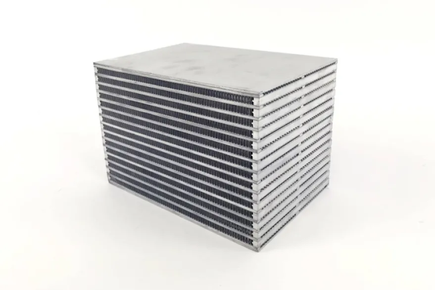 Cellpaket Intercooler (WATER/AIR) (Bar & Plate) 220x155x155 CSF Radiators
