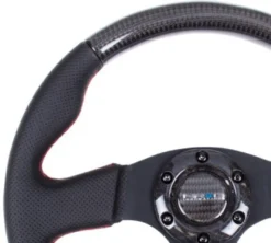 NRG Sportratt Kolfiber med Lädergrepp / Röda Sömmar 315mm