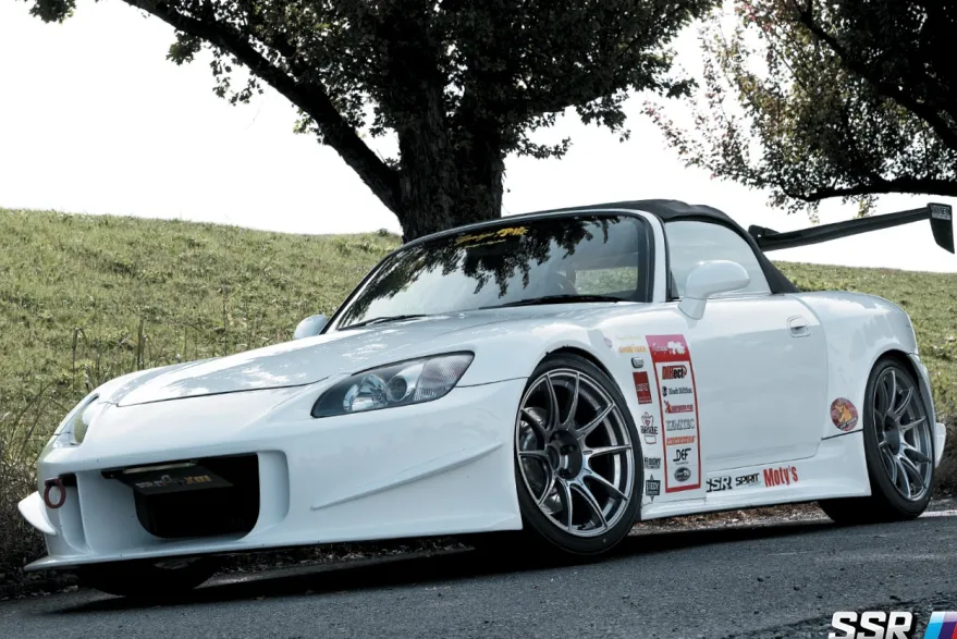 SSR GTX01, 18×10.5, 5x114.3, 22, φ73×H23.5, DARK SILVER Fälg
