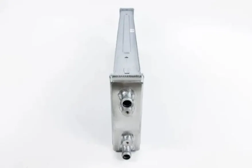 Universal ”Race-spec” Dual-pass Värmeväxlare CSF Radiators