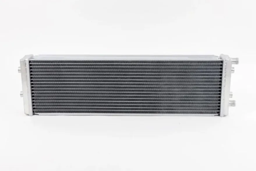 Universal ”Race-spec” Dual-pass Värmeväxlare CSF Radiators