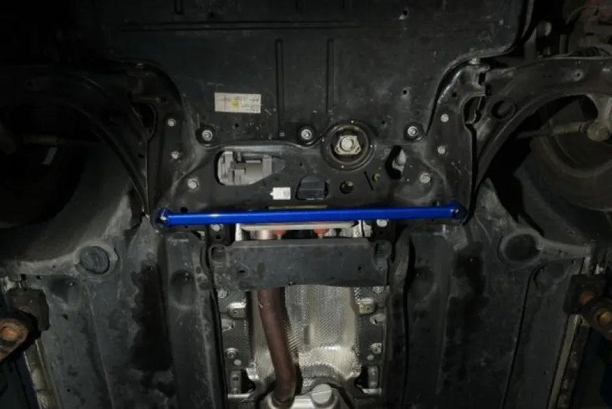 Volkswagen Tiguan 17- MK2 Främre Subframeförstärkning Hardrace